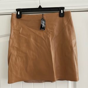 NWT Express tan leather skirt, size medium